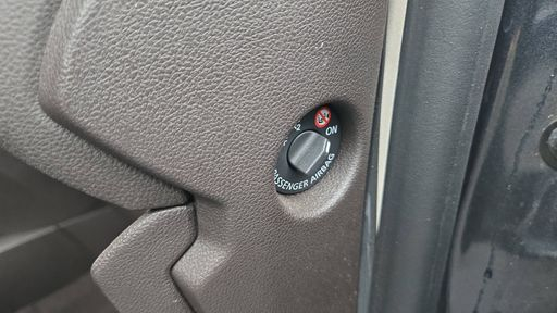 Renault Espace 1.6 dCi Energy 160 EDC6 - Initiale Paris – 2018 – 129115 km – Diesel – Boîte Automatique — photo 6