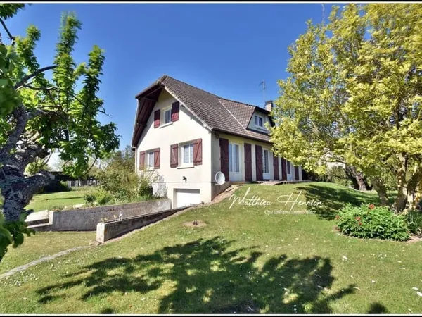 Maison 6 pièces 110 m²