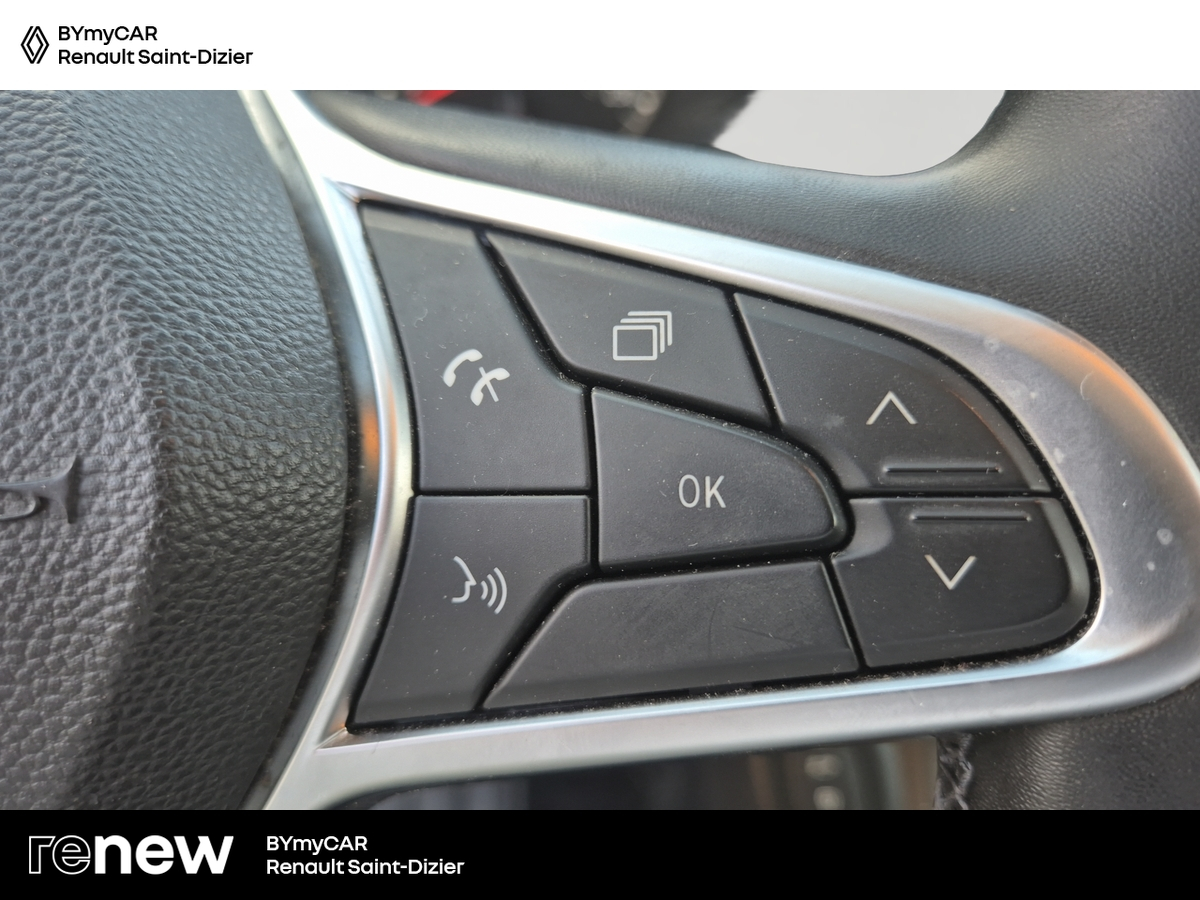 Renault Clio TCe 90 X-Tronic — photo 18