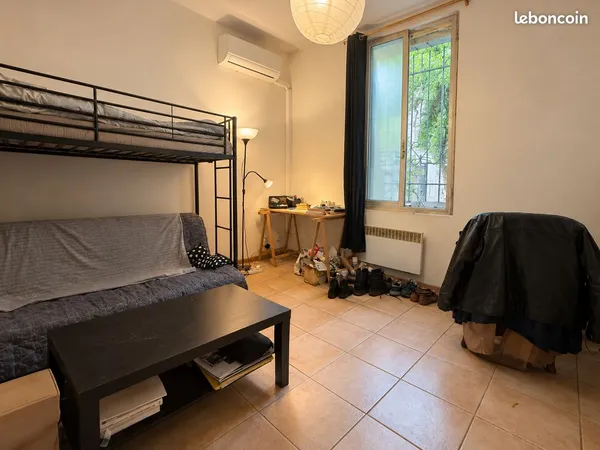 T2 de 28 m² avec jardin de 30 m² en plein centre de Montpellier - Quartier gare