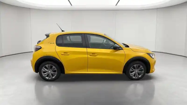Peugeot 208 electrique 50 kwh 136ch — photo 97