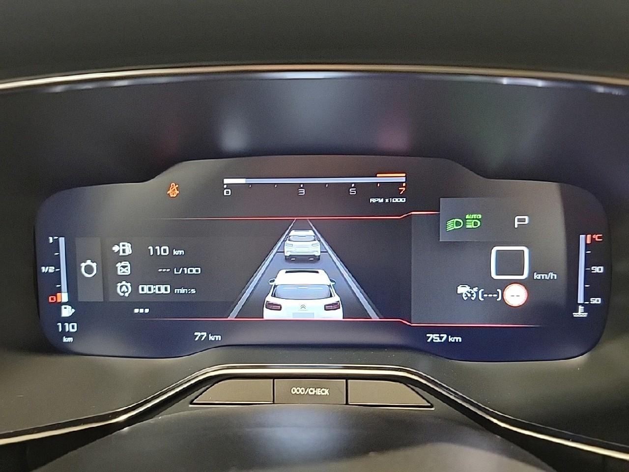 Citroën C5 Aircross bluehdi 130 eat8 max — photo 21