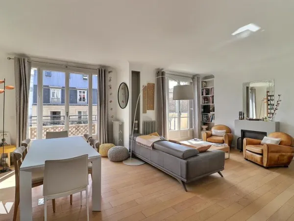 Appartement 2 pièces 77 m²