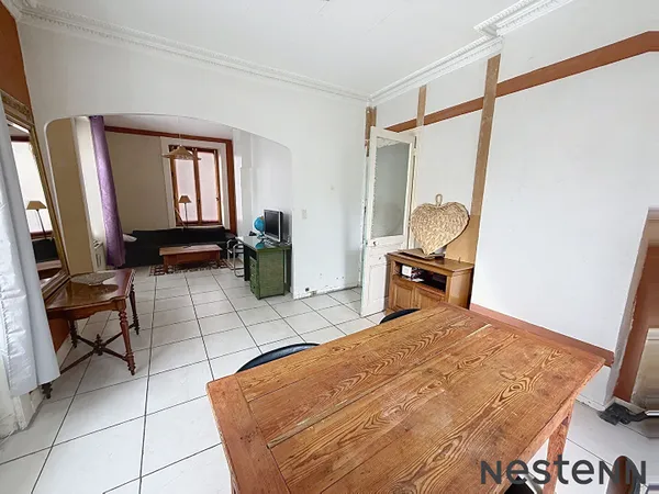 T4 61 m² à rénover Cours Fauriel Montesquieu + Cave 61 000 €