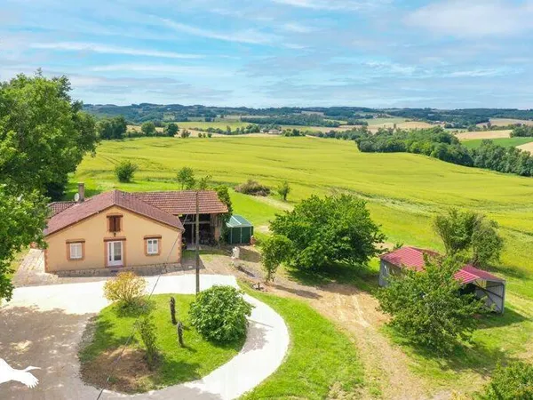 Maison de plain-pied 4 pièces 129 m²