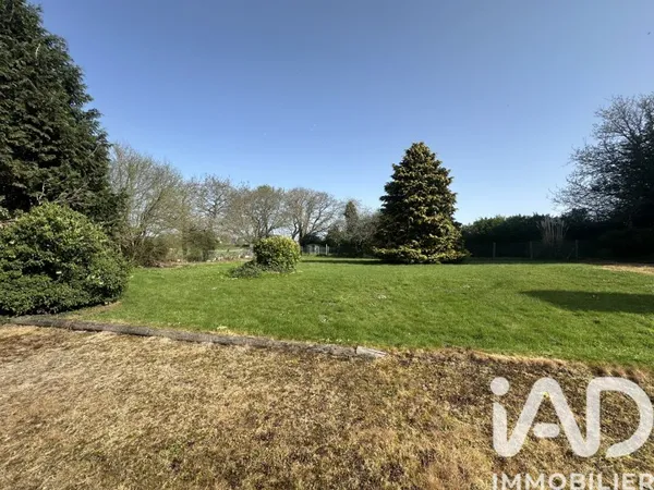 Terrain 977 m²