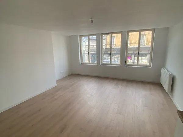 Appartement T1bis entièrement rénové