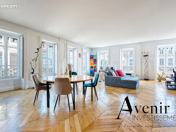 Duplex 4 pièces 216 m²