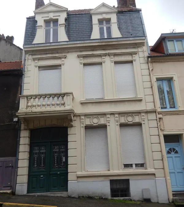 Photo 1