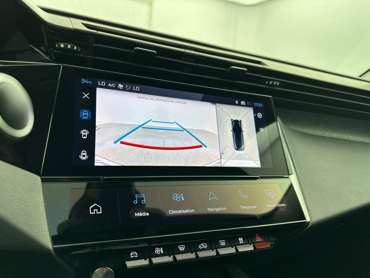 Peugeot 308 hybrid 145 e-dcs6 allure — photo 26