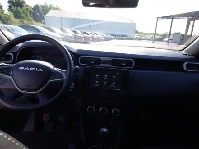 Dacia Duster eco-g 100 4x2 — photo 5