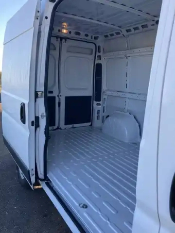 Peugeot Boxer fgn tole 3.3 t l2h2 140 s&amp;s bvm6 — photo 30