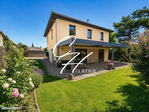 Maison 7 pièces 160 m²