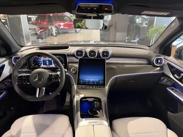 Mercedes Glc suv 220 d 4matic amg line li — photo 46