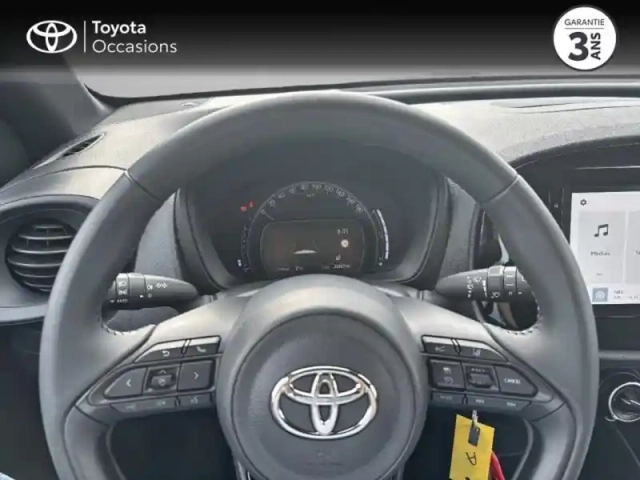 Toyota Aygo X 1.0 vvt-i 72ch dynamic my24 — photo 9
