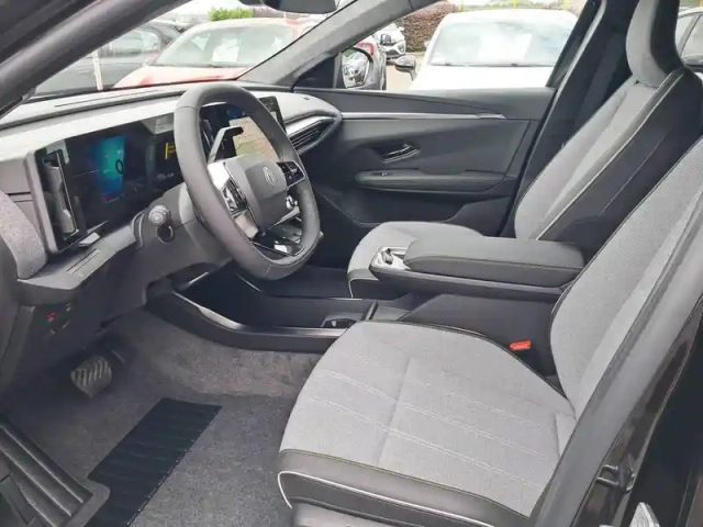Renault Scenic e-tech électrique 220 ch grande autonomie — photo 9