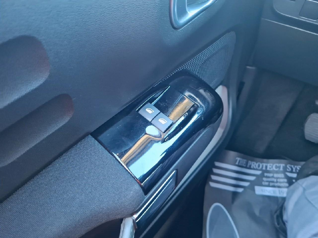 Citroën C3 1.5 bluehdi 100ch s&s c-series e6.d — photo 19