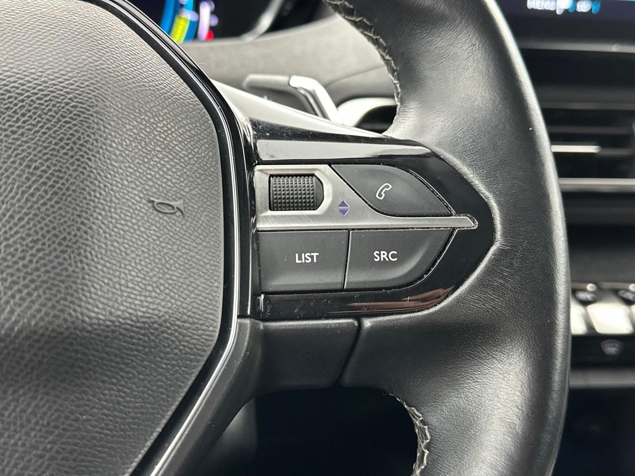 Peugeot 3008 hybrid 225 e-eat8 allure pack — photo 19
