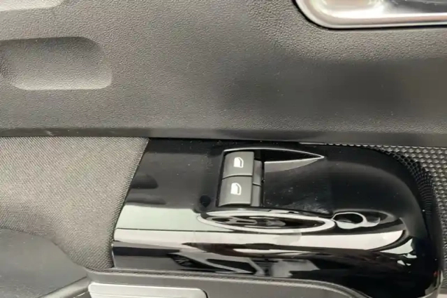Citroën C3 puretech 83 s&amp;s bvm5 — photo 20