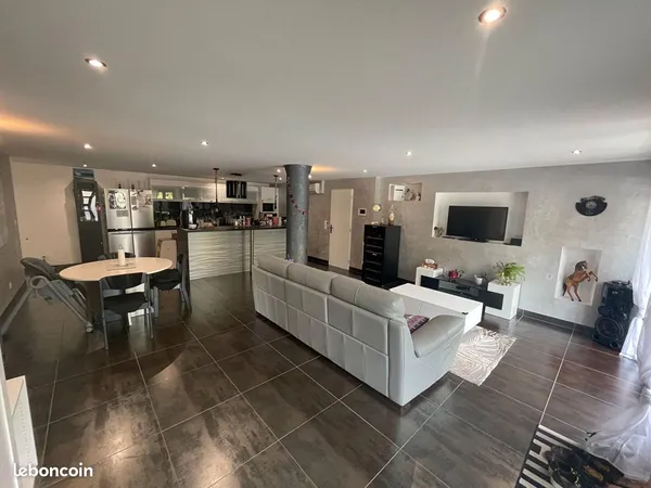 Appartement 5 pièces 135 m²