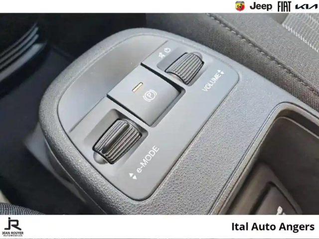 Fiat 500 e 118ch 42kwh icône — photo 15