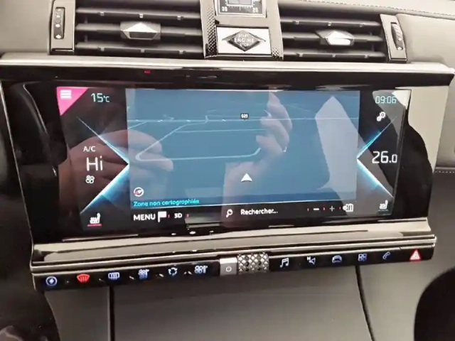 Ds Ds 7 ds7 crossback hybride e-tense 300 eat8 4x4 — photo 63
