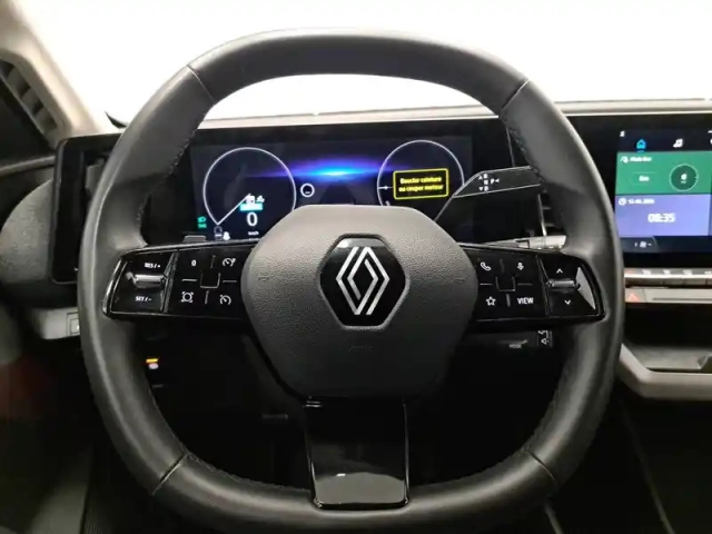 Renault Megane e-tech ev60 220 ch super charge — photo 33