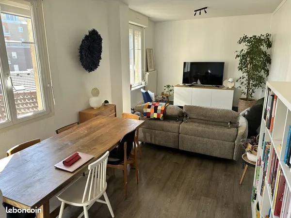 Appartement F3 de 80 m2 situation centrale
