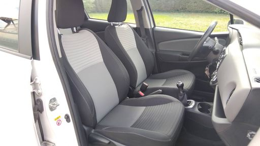 Toyota Yaris 1.0 VVTi 69 - France – 2018 – 101866 km – Essence – Boîte Manuelle — photo 12