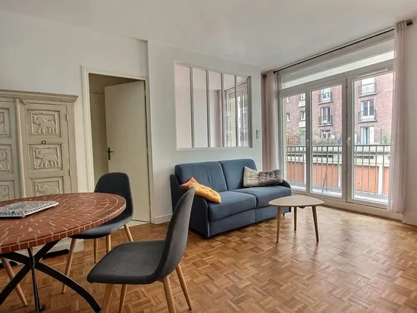 PANTIN ? 2 PIÈCES 31 m² - REFAIT À NEUF AVEC BALCON