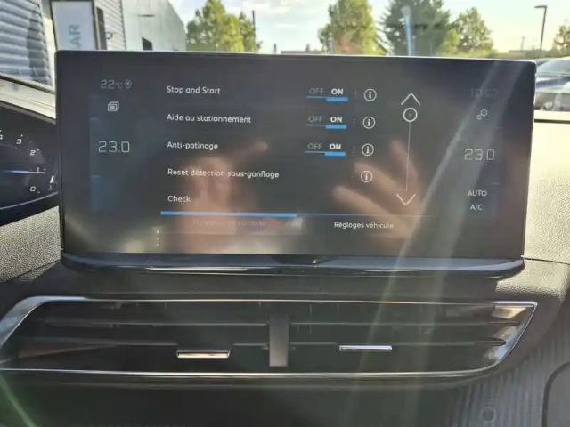 Peugeot 3008 puretech 130ch s&amp;s bvm6 — photo 105
