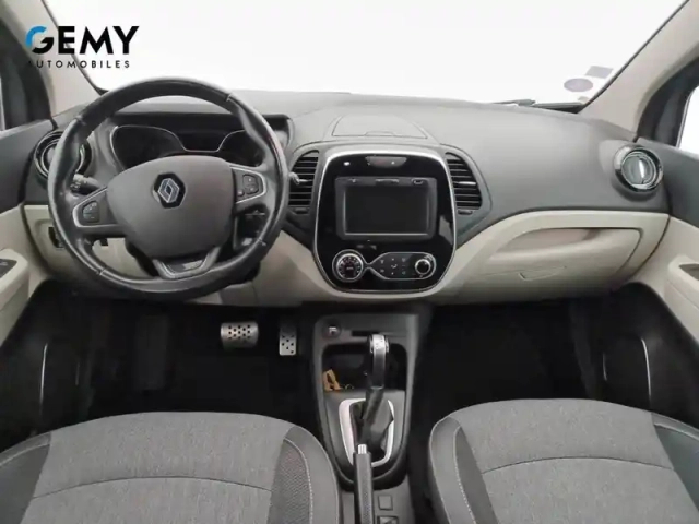 Renault Captur tce 150 fap edc — photo 23