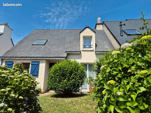 Location maison Vannes - 4 chambres - jardins - emplacement idéal