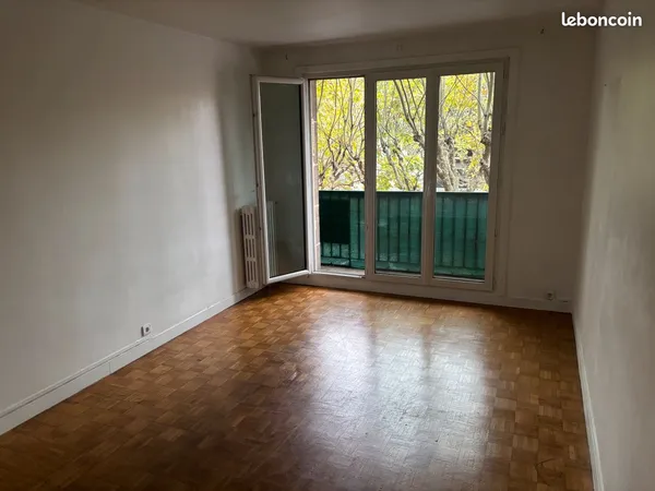 Appartement 2 pièces 45 m2 étage 2/5