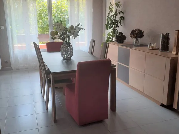 4 pièces - 76m2 - balcon/terrasse et garage