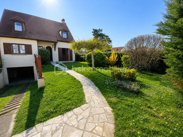 Maison 8 pièces 126 m²