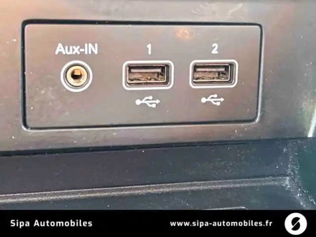 Renault Captur tce 100 — photo 2