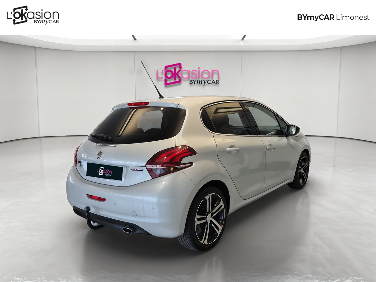 Peugeot 208 1.6 BlueHDi 100ch S&amp;S BVM5 — photo 5