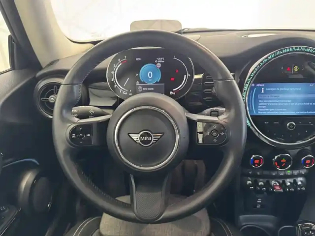 Mini Mini hatch 3 portes cooper 136 ch dkg7 — photo 8