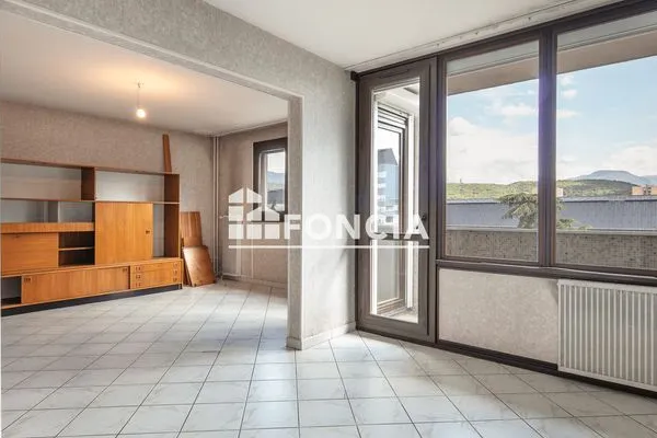 Appartement 5 pièces 94 m²
