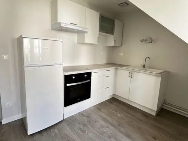 Appartement t2 meublé à louer à l'année