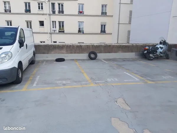 Location place de Parking Paris 18ème