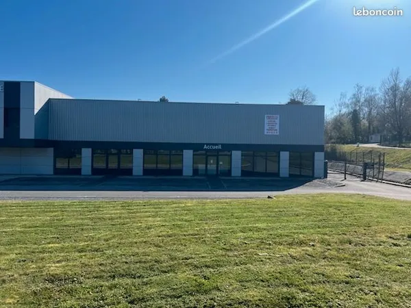 Local commercial