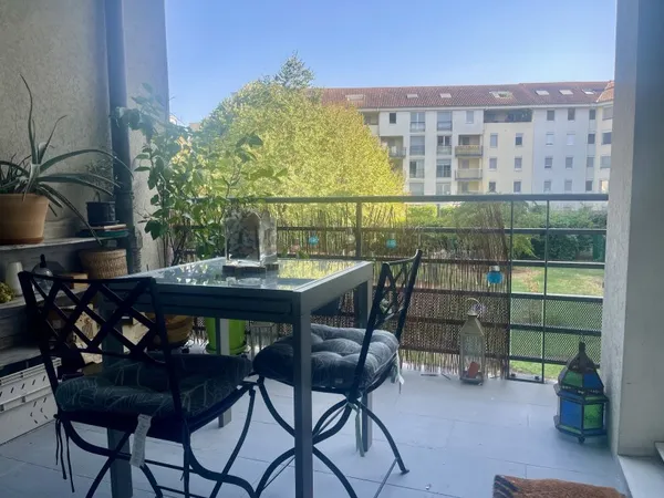 Vends appartement calme