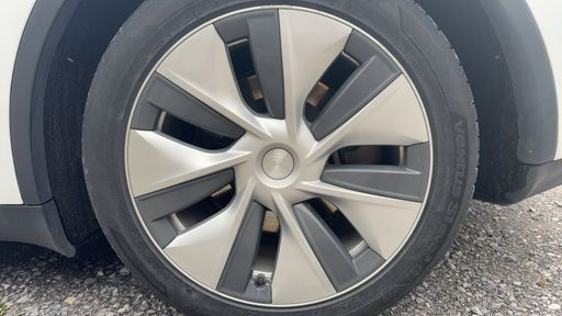 Tesla Model Y 295 - Rwd – 2023 – 47878 km – Électrique – Boîte Automatique — photo 5