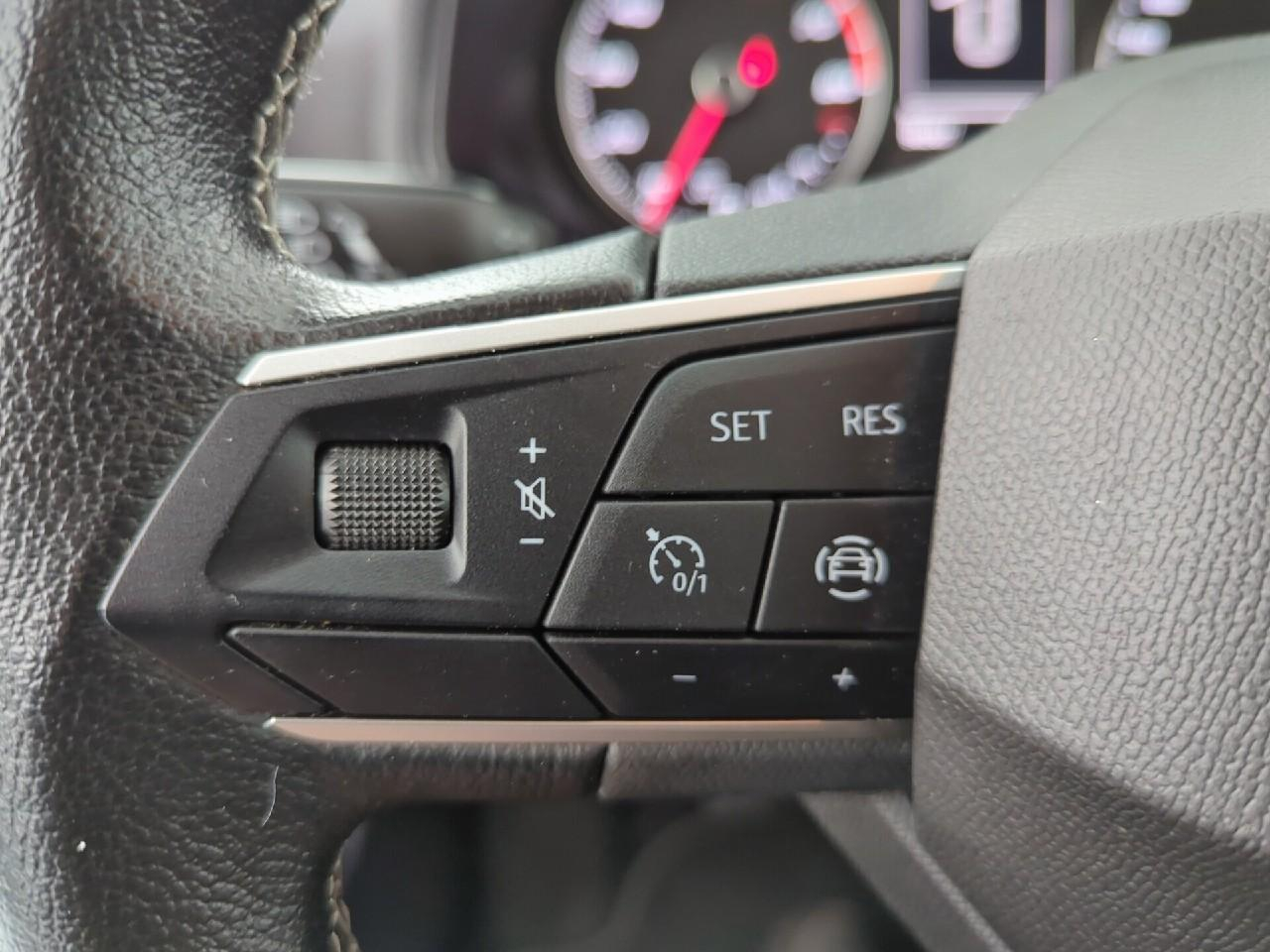 Seat Arona 1.0 tsi 95 ch start/stop bvm5 urban — photo 27