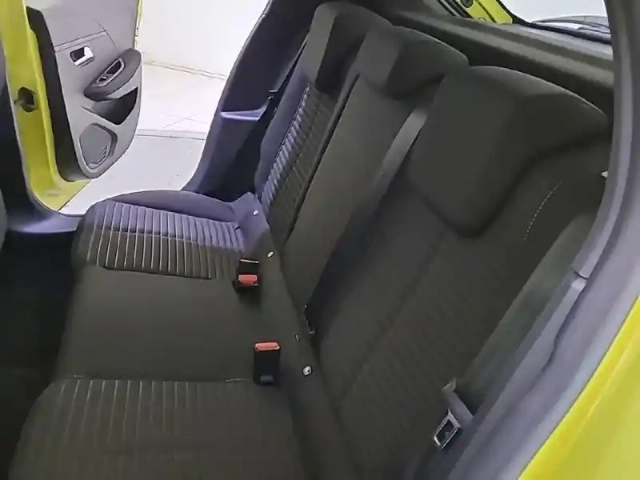 Peugeot 208 puretech 100 s&amp;s bvm6 — photo 12