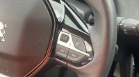 Peugeot 208 1.2 PureTech 75ch S&S Active — photo 17
