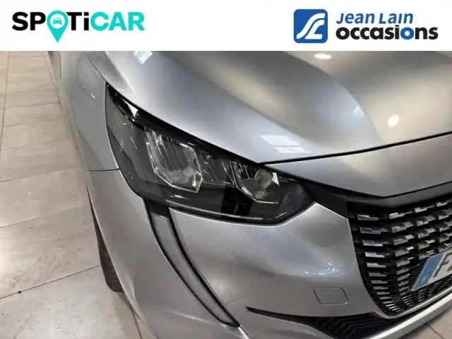 Peugeot 208 puretech 100 s&amp;s eat8 — photo 16