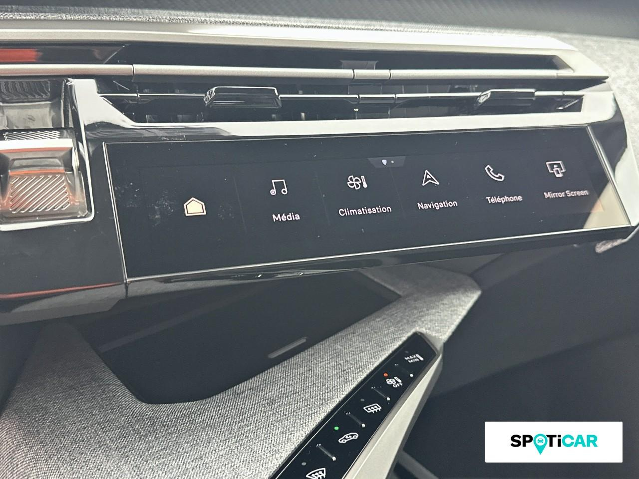 Peugeot 5008 hybrid 145ch allure e-dcs6 — photo 18